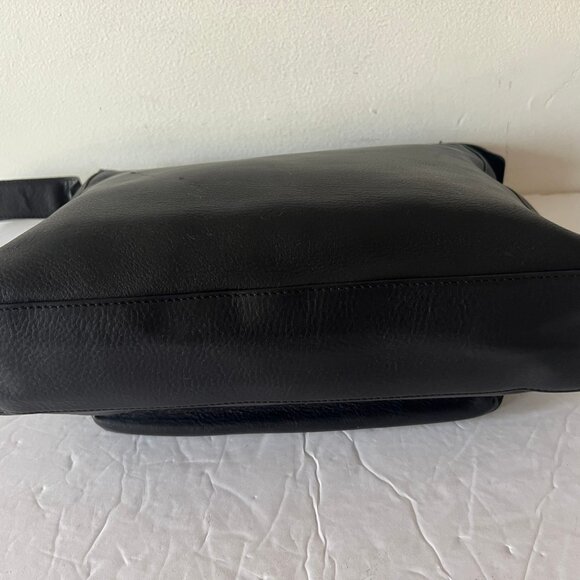 SALVATORE FERRAGAMO VINTAGE SHOULDER LEATHER BAG - Picture 9 of 11